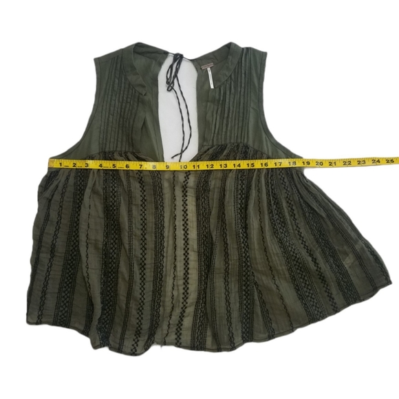 Free People Strike It Open Back Tank Green - Picture 7 of 11